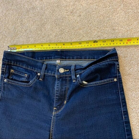 Levi’s dark wash Bermuda denim Jean shorts size 28 - Picture 5 of 7